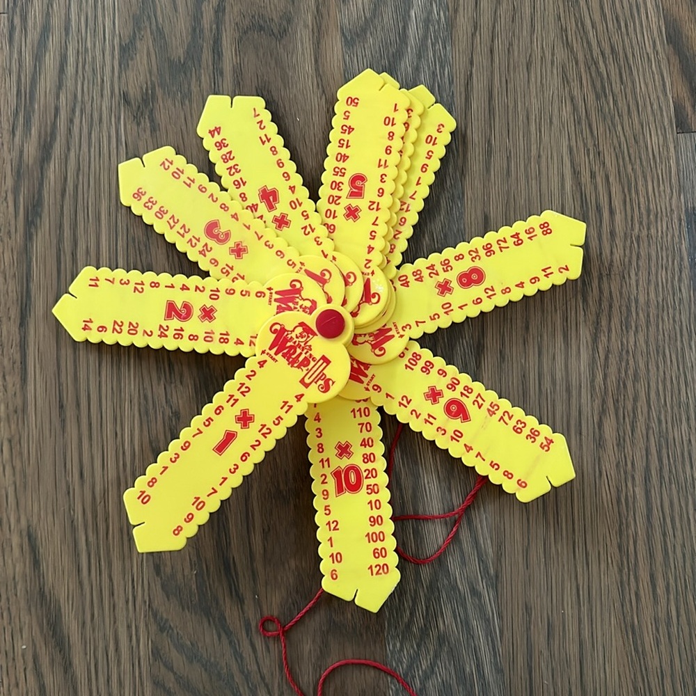 Pull-The-Tab Times Table Book Learning Wrap-Ups Keys Multiplication Yellow Math - Picture 8 of 10